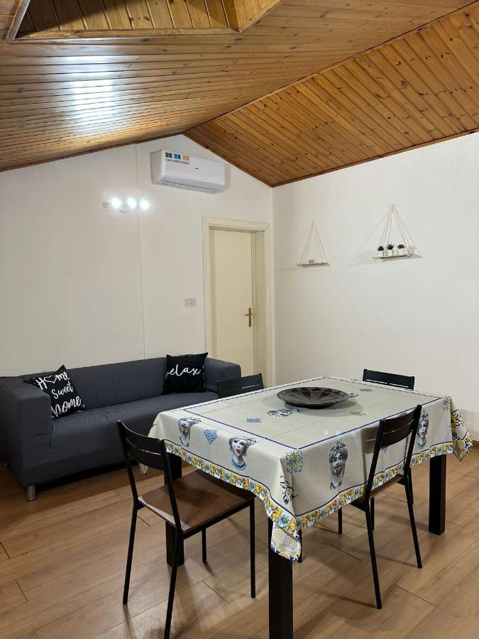 La Mansarda Di Melo Apartment Catania Ngoại thất bức ảnh